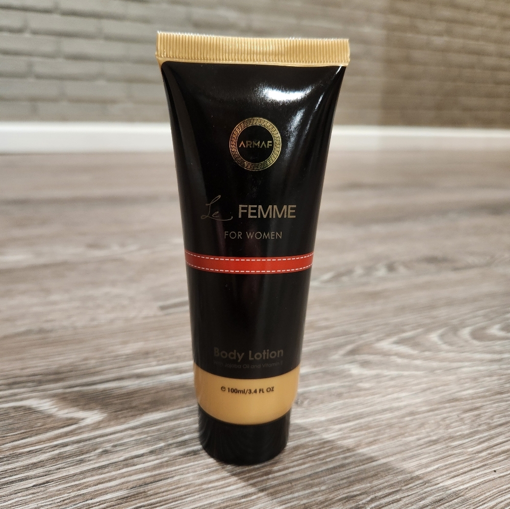 La Femme Body Lotion - Black and Gold